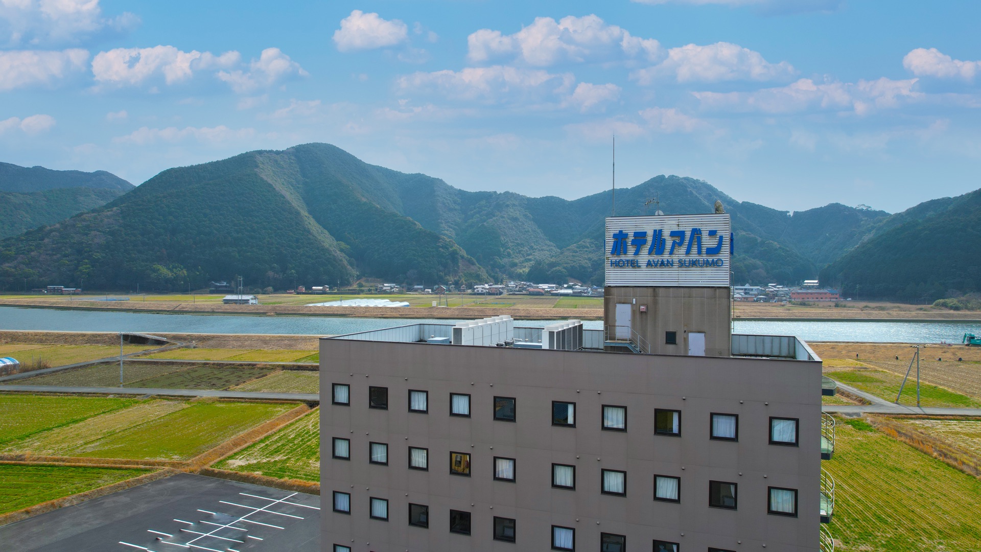 ホテル アバン宿毛 外観